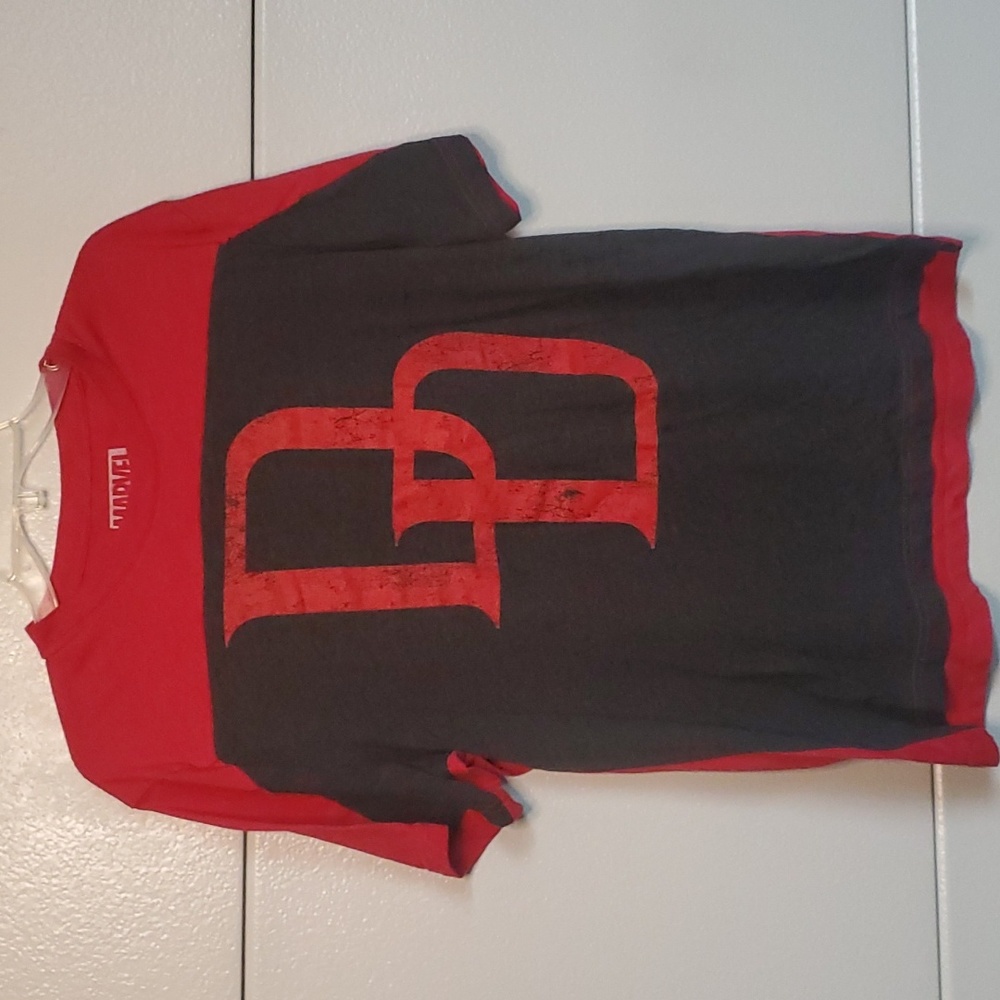 Marvel Dare Devil Tee Gray and Red with Interlocking Double D Super Hero